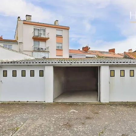 Holiday home Maison Proche Presidents Les Sables-d'Olonne